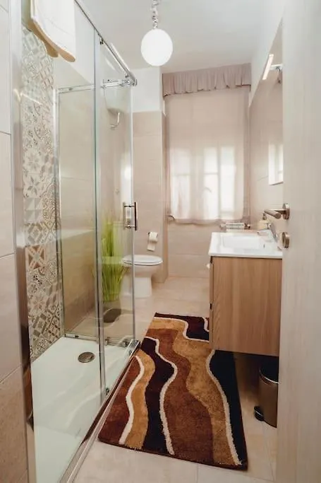 Apartment Stanzione 11 - Charming Flat In The Heart Of Vomero Naples Italy