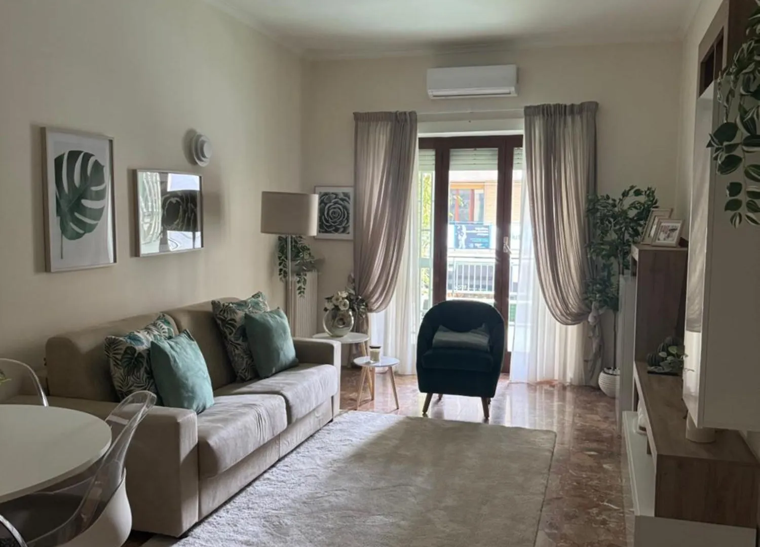 Stanzione 11 - Charming Flat In The Heart Of Vomero Naples